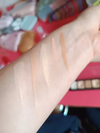 پالت کانسیلر گلدن رز مدل B1151 شماره 01