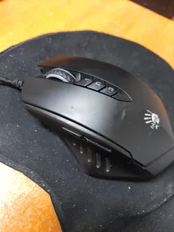 ماوس مخصوص بازی ایفورتک مدل V8M