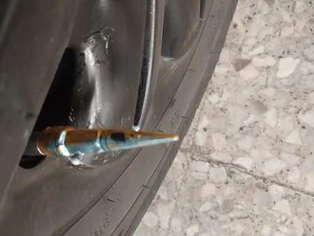 سر والف لاستیک خودرو مدل نیزه ای بسته 4 عددی