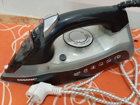 اتو بخار گوسونیک مدل GSI-301