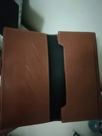 ست هدیه مردانه چرم یلسان مدل پارلا کد KIYA-PRM-072-asl