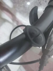 تجریه خرید چراغ جلوی دوچرخه مدل 4 کاره دیجیتالی FY317