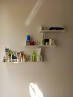 طبقه دیواری کارا مدل 11019