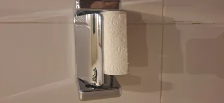 پایه رول دستمال کاغذی سنی پلاستیک مدل نیاما