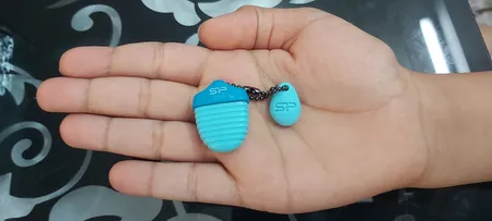 فلش مموری سیلیکون پاور مدل Touch T30 ظرفیت 32 گیگابایت