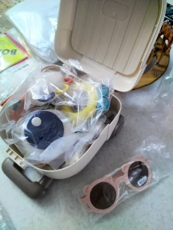 جغجغه مدل چمدانی مجموعه 8 عددی