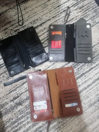 کیف پول مدل چند کاره