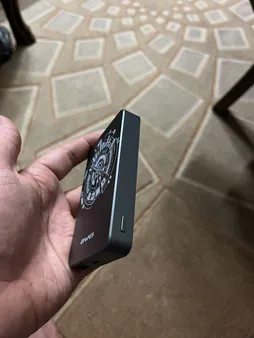 پاوربانک بی‌سیم 22.5 وات اوی مدل P113K-22.5W ظرفیت 10000 میلی آمپر ساعت