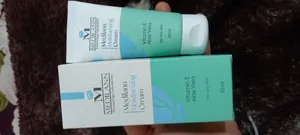 تجریه خرید کرم مرطوب‌کننده مدیلن مدل آلوئه‌ورا و ویتامین E حجم 50 میلی‌لیتر