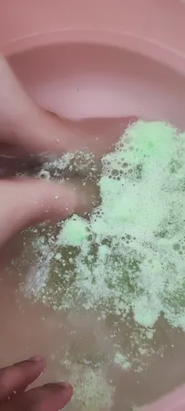 کوکتل نمک حمام اور مدل Mix Pedicure وزن 900 گرم بسته 9 عددی