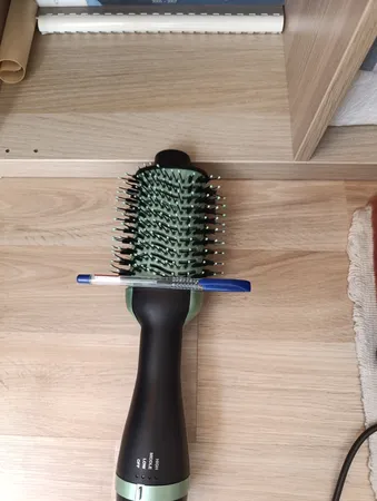 سشوار برس دار حالت دهنده مدل PHDZ-01