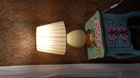 آباژور رومیزی مدل ملورین