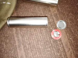 تجریه خرید باتری لیتیوم-یون قابل شارژ سونی مدل flat ظرفیت 10000 میلی آمپر ساعت بسته چهار عددی