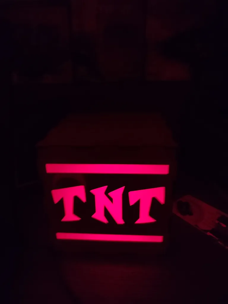 آیکون لایت طرح بازی کراش مدل TNT-NITRO L