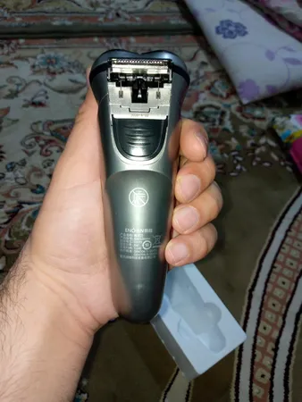 ماشین اصلاح موی صورت انچن مدل Blackstone