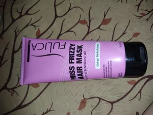 تجریه خرید ماسک مو فولیکا مدل miss frizzy حجم 200 میلی لیتر