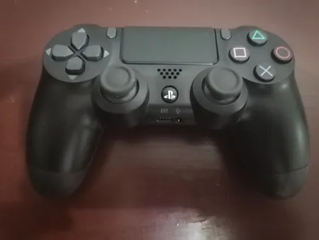 دسته بازی پلی استیشن ۴ مدل DUALSHOCK 4 کد B-01