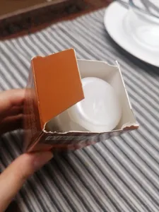 تجریه خرید کرم ضد آفتاب رنگی شون SPF 50  مدل Chamomile Extract مناسب پوست های خشک حجم 50 میلی لیتر