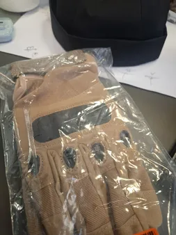 دستکش ورزشی مدل E24