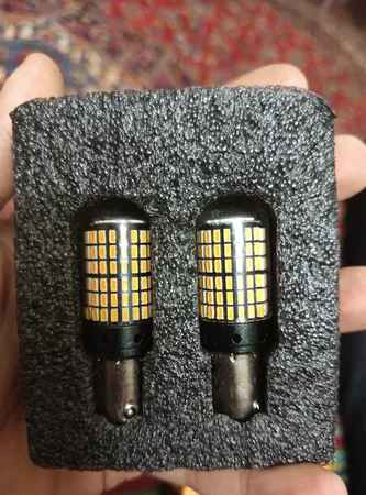 لامپ خودرو فندقی مدل 144 تایی بسته دو عددی