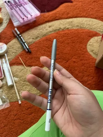 مداد چشم بارین شماره 07