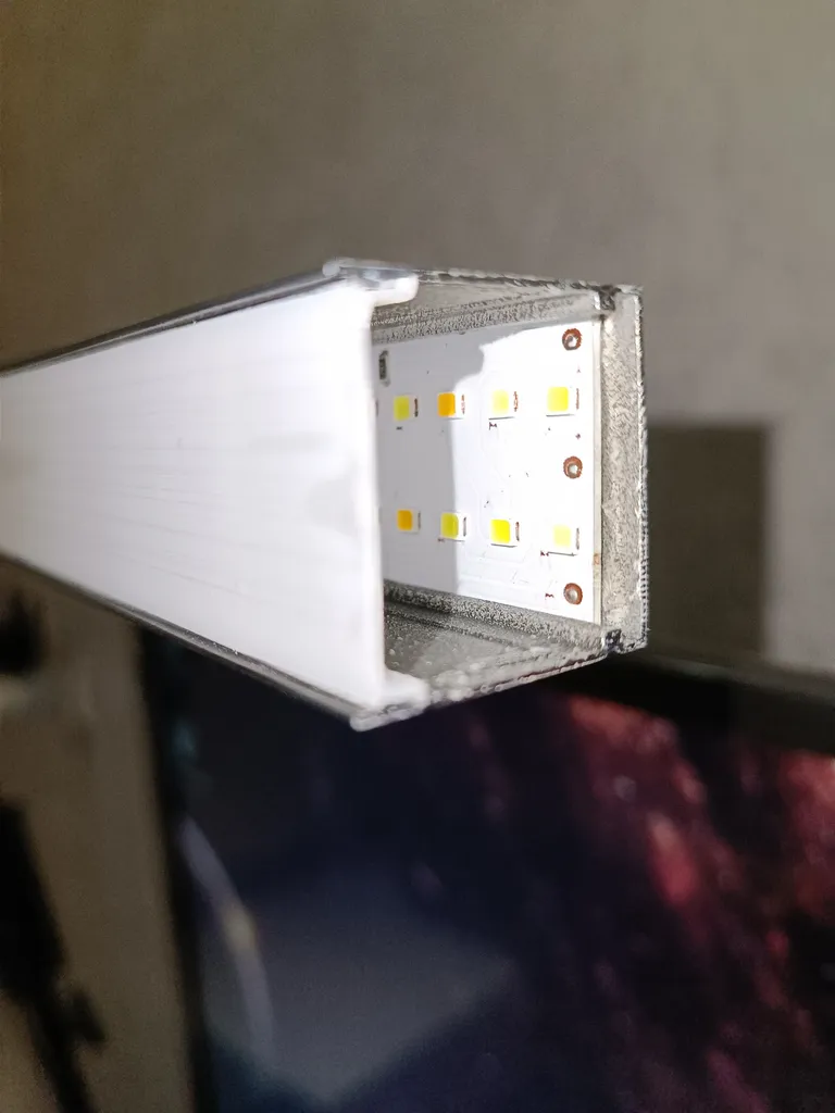 چراغ مطالعه مدل FLEXI-2