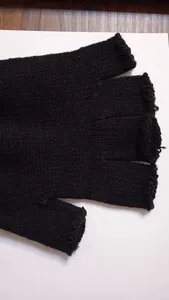 تجریه خرید دستکش بافتنی مدل نیم انگشتی کد dachnb