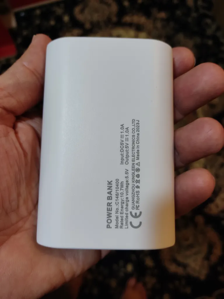 پاوربانک پی زد ایکس مدل C146 ظرفیت 10400 میلی آمپر ساعت