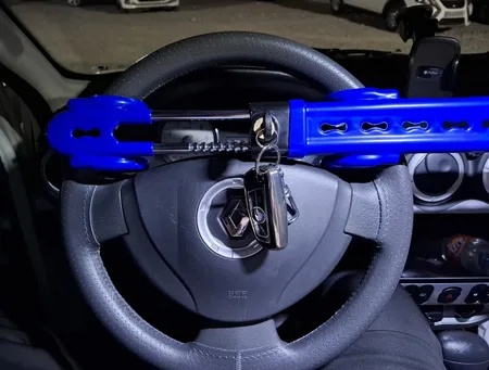 قفل فرمان خودرو نووا مدل L600