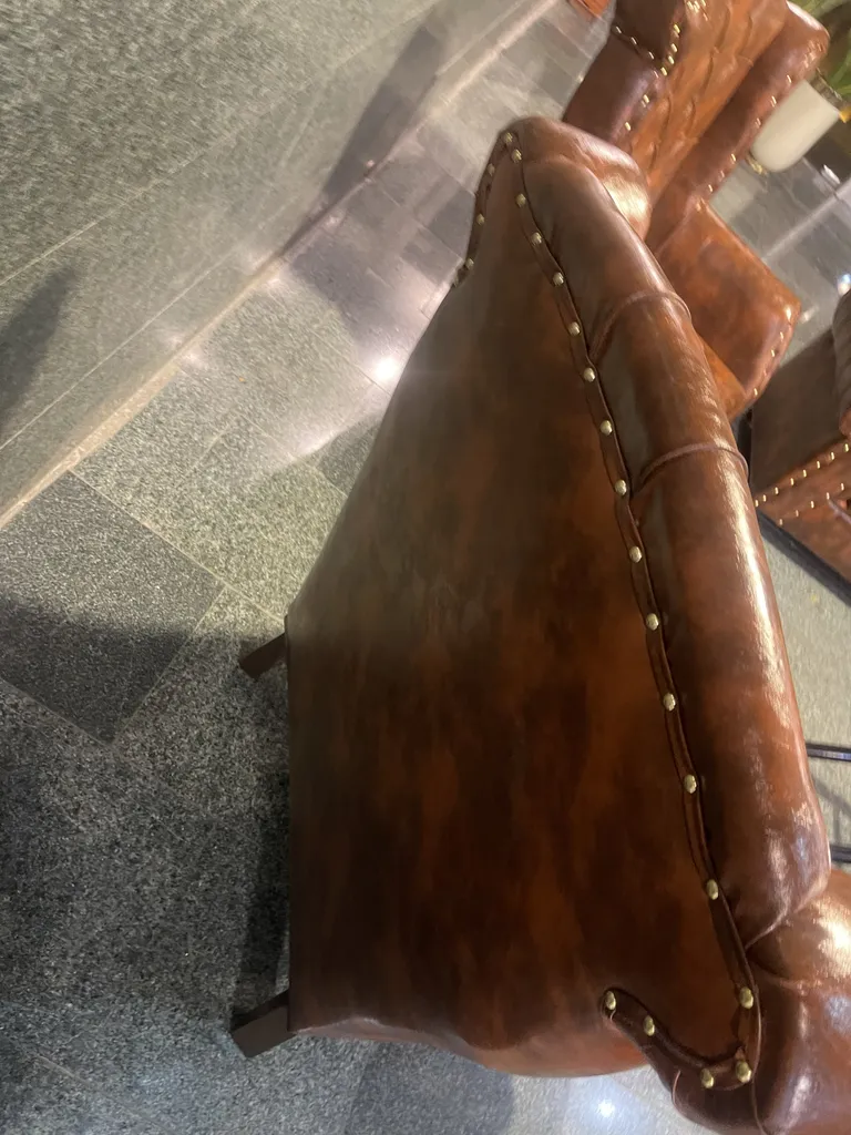 مبل چهار نفره بازرگانی پارسین مدل chester sezar