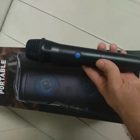 اسپیکر بلوتوثی قابل حمل مدل P0RTABLE