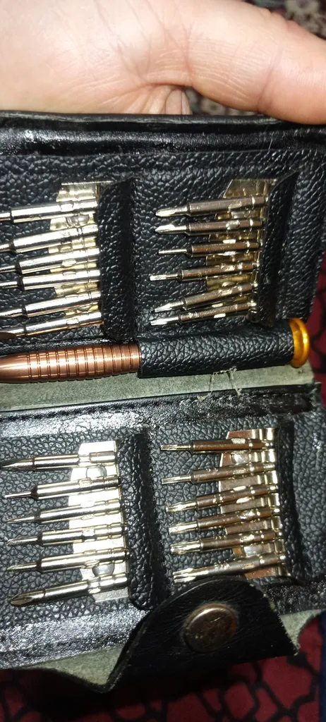 پیچ گوشتی ساعتی مدل HS25 مجموعه 25 عددی