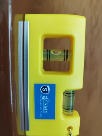 تراز جیبی مدل آهنربایی