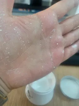 کرم سفید کننده و آبرسان ایمجز مدل 01 حجم 80 میلی لیتر