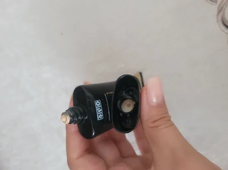 کرم پودر الیزکیتا شماره 103