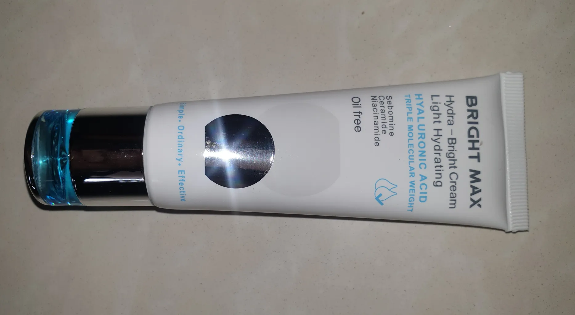 کرم آبرسان برایت مکس مدل هیالورونیک‌اسید حجم 50 میلی‌لیتر