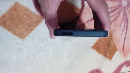 گوشی موبایل وکال مدل V1 Plus دو سیم کارت ظرفیت 128 گیگابایت و رم 4 گیگابایت