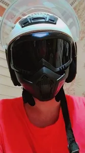 تجریه خرید عینک موتور سواری مدل 1070