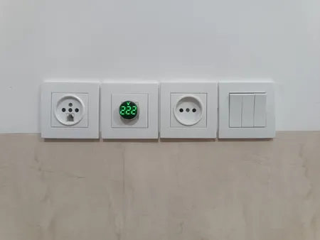 ولت متر مدل َAD22-22VSR