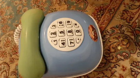 قلک طرح اسباب بازی تلفن و ماشین