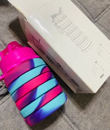 قمقمه تاشو مدل سیلیکونی کد New04 گنجایش 0.5 لیتر