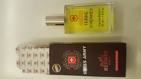 عطر جیبی مردانه سوئیس آرمی مدل تق هرمس حجم 55 میلی لیتر