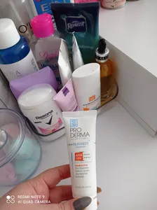 تجریه خرید ژل لایه بردار پوست پرودرما مدل REJUVEST حجم 40 میلی لیتر