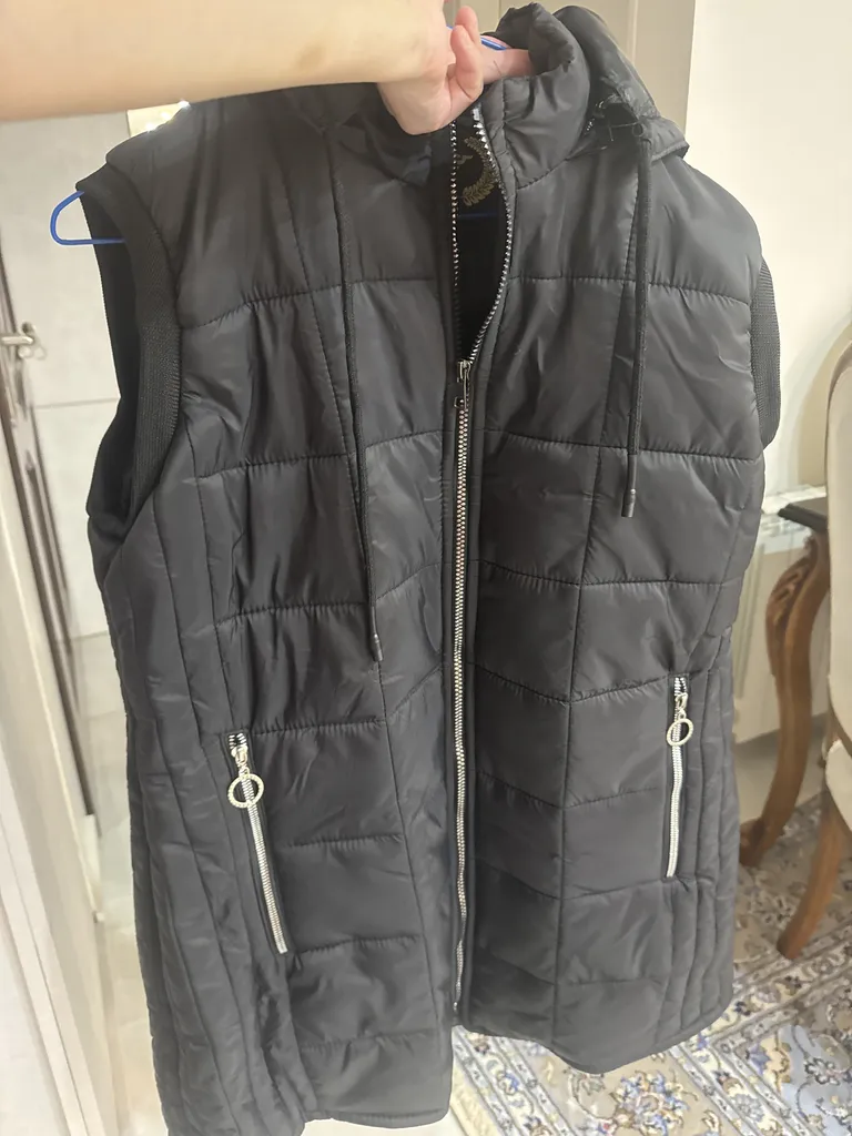 پافر زنانه کارتال مدل 01 رنگ مشکی