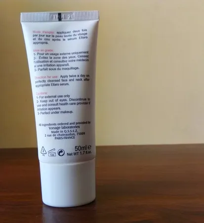 کرم مرطوب کننده و مغذی الارو مدل Pro Vitamine B5 تحت لیسانس حجم 50 میلی لیتر