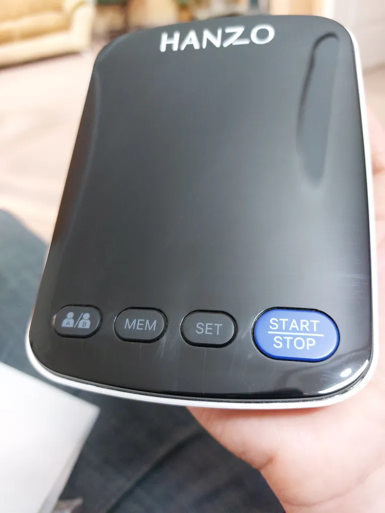 فشارسنج بازویی دیجیتال هانزو مدل U82