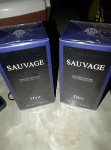 تجریه خرید ادو پرفیوم مردانه نیفتی مدل ساواج دیور حجم 100 میلی لیتر مجموعه 2 عددی