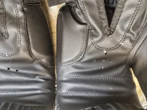 تجریه خرید دستکش بوکس ونوم مدل ven2m