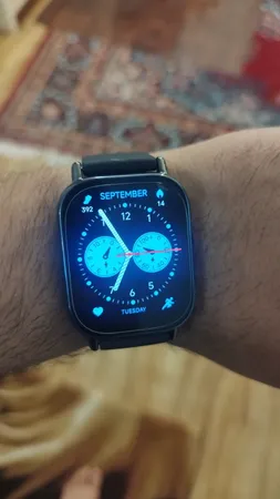 ساعت هوشمند شیائومی مدل Redmi Watch 5 Lite دارای قابلیت های قابلیت مکالمه از طریق بلوتوث بند سیلیکون