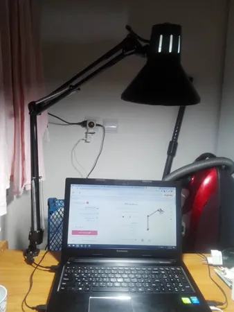 چراغ مطالعه مدل EN-101 همراه با لامپ ال ای دی 6 وات سهند E27